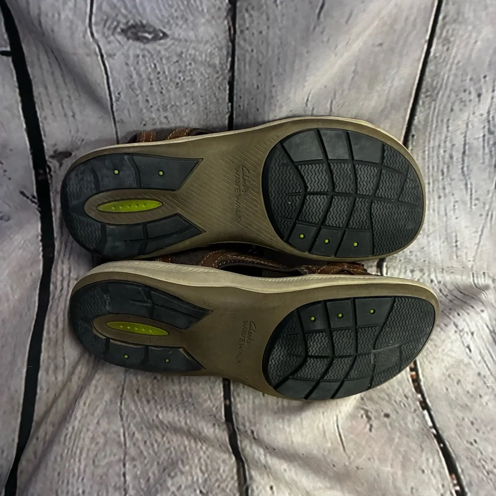 Clarks Wave Walk Brown Adjustable Hook & Loop Comfory‎ Outdoor Sandals Mens Sz 8